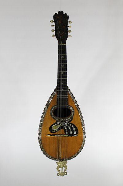 Mandolina “Pavo real”