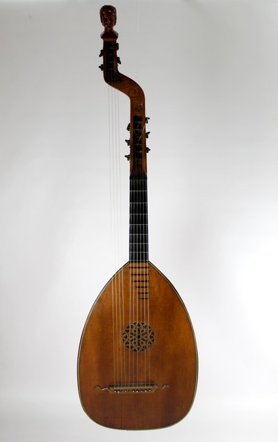 Tiorba “de la Señora”