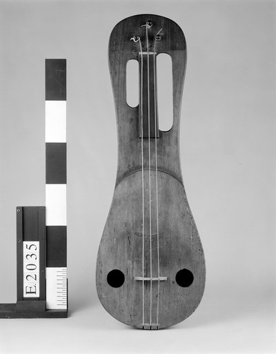 Reconstitution de crwth