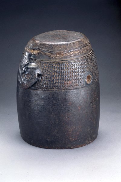 Tambour de poitrine "nfunkula"