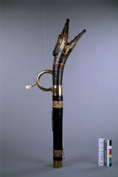Serpent droit dit basson russe