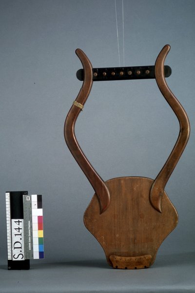 Reconstitution de lyre