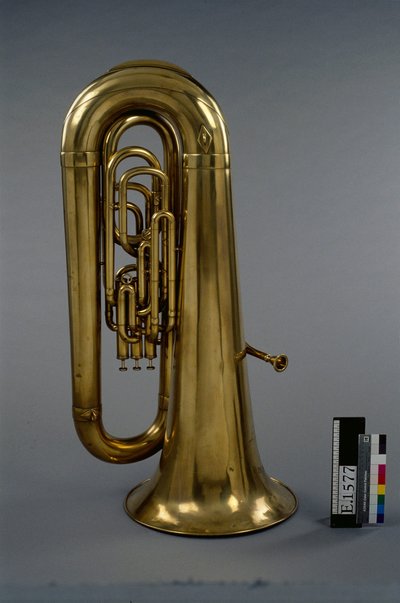 Saxhorn contrebasse en ut