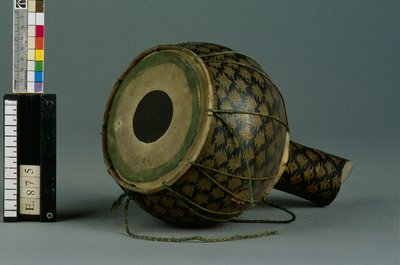 Tambour en gobelet ghutru
