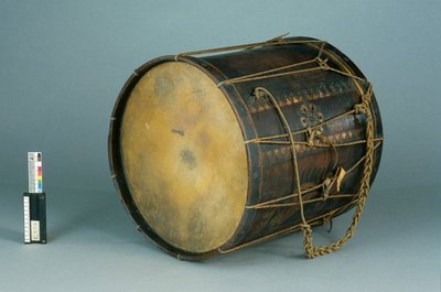 Tambour militaire