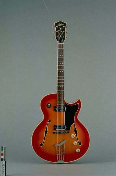 Guitare électrique modèle Ambassador