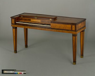 Piano carré