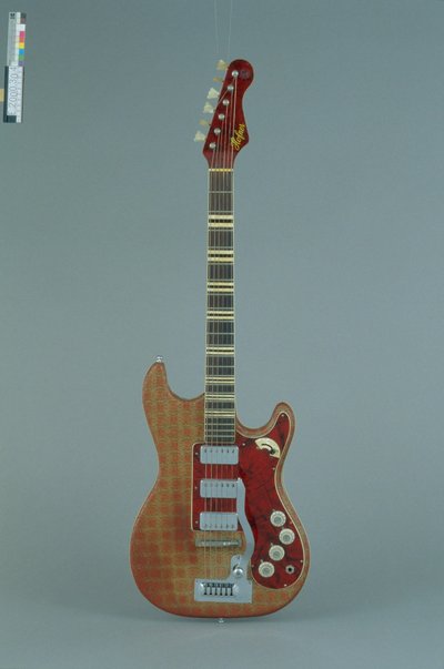 Guitare électrique modèle 173