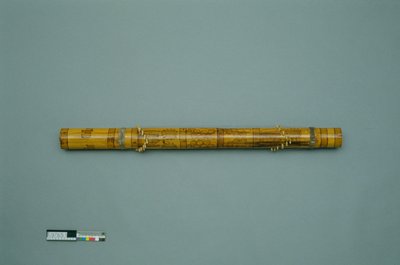 Cithare tubulaire "valiha"