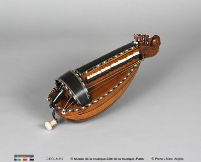 Vielle à roue d'enfant