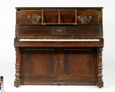 Piano droit