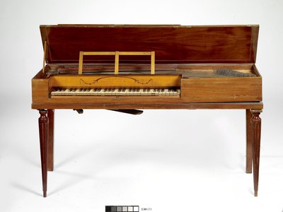 Piano carré