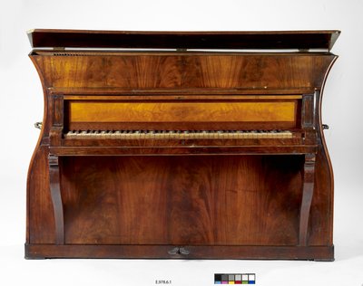 Piano droit
