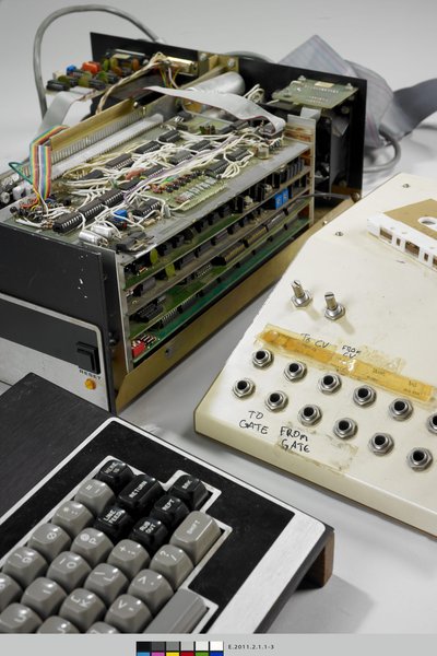 Boîte à rythme Linn programmable drum machine / sequencer - Module externe