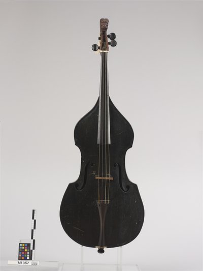 Violoncello (ursprünglich Viola da Gamba in Tenorlage)