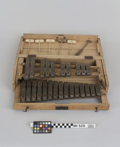 Chromatisches Metallophon (Tischglockenspiel)