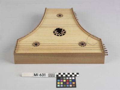 Schweinskopfpsalterium (Rekonstruktion)