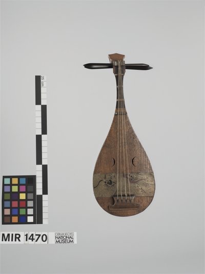 Biwa (Querriegel-Schalenlaute)