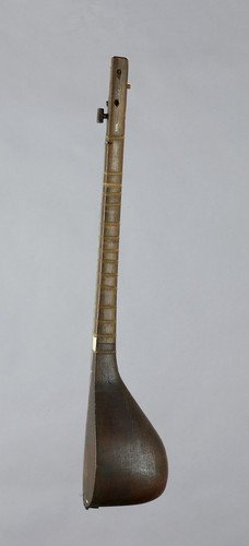 saz