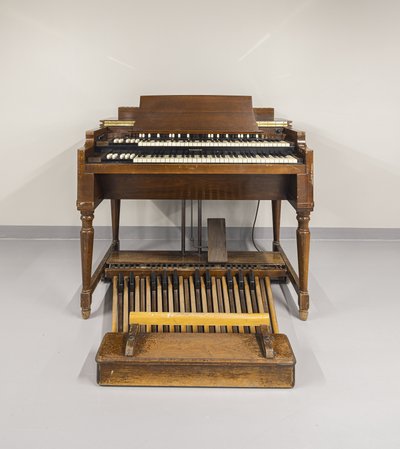 electric organ