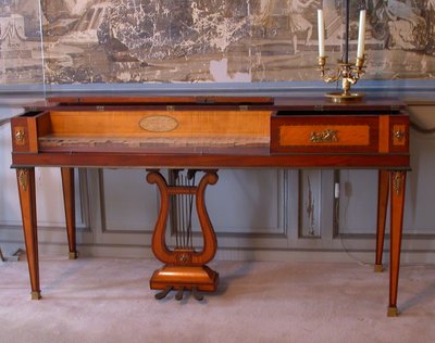 Piano carré