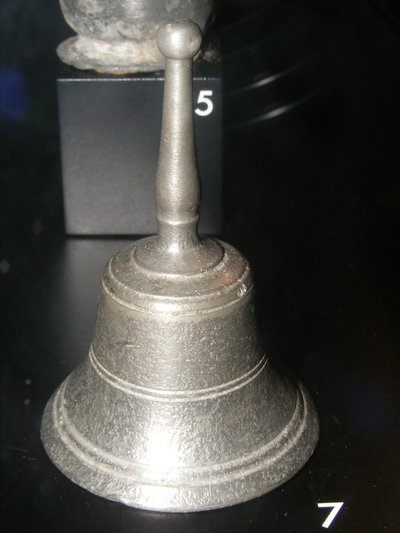 Clochette (de sacristie)