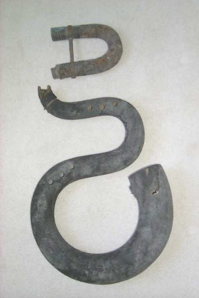 Serpent courbé d'église (Cornet)