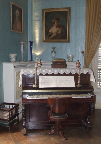 Piano droit