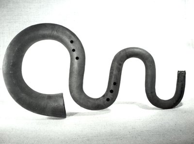 Serpent courbé d'église
