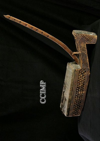 Harpe arquée "Ombi"