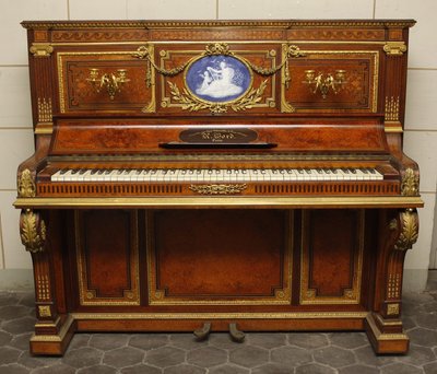 Piano droit