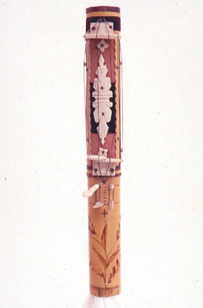 Cithare tubulaire "Valiha"