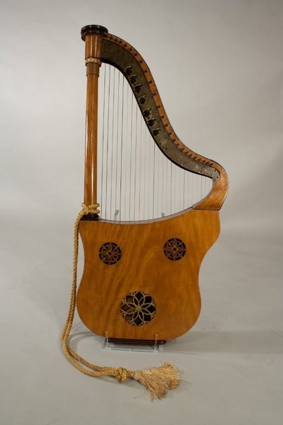 Dital harp.