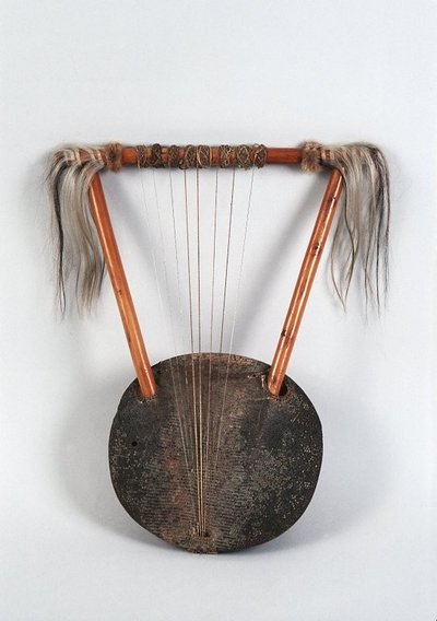 Ntongoli (Bowl lyre)