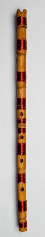 Ndere(end-blown flute)