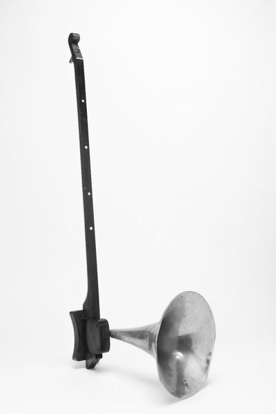 One-string fiddle.