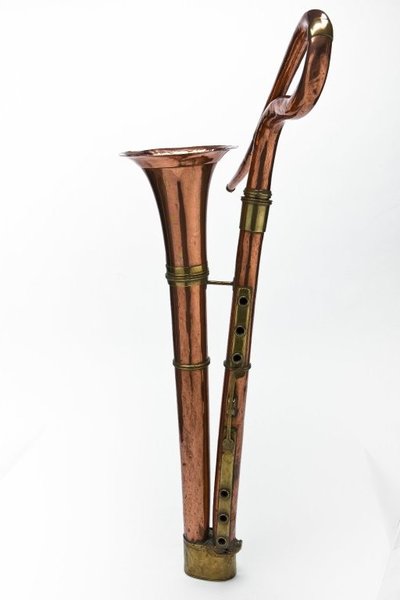 Bass horn. Nominal pitch C