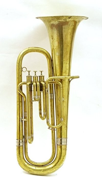 Bombardon. Nominal pitch: E♭.