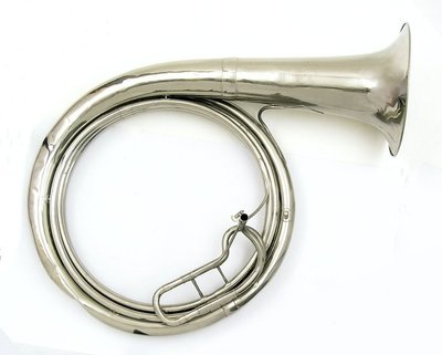 Valveless helicon. Nominal pitch: 26-ft E♭.
