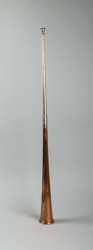 Post horn