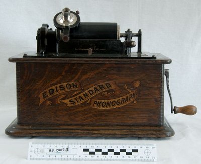 Phonograph