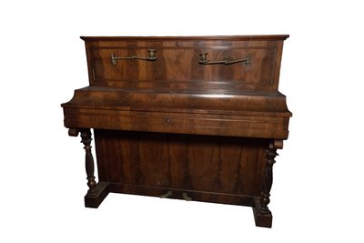 Upright pianoforte