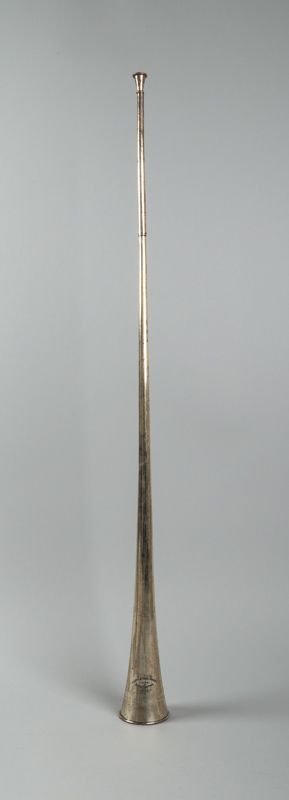 Post horn