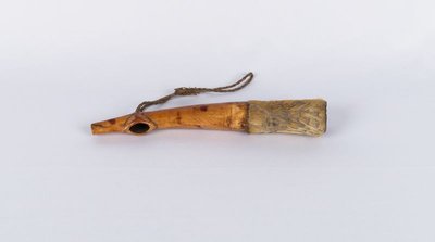 Side-blown horn