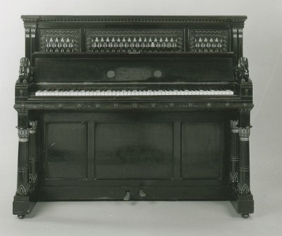 Upright pianoforte