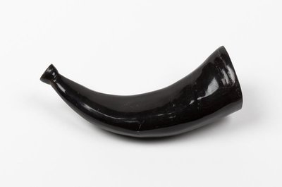 End-blown horn
