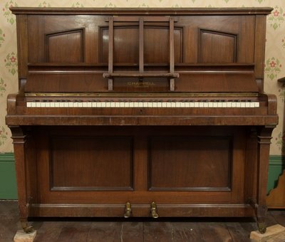 Upright pianoforte