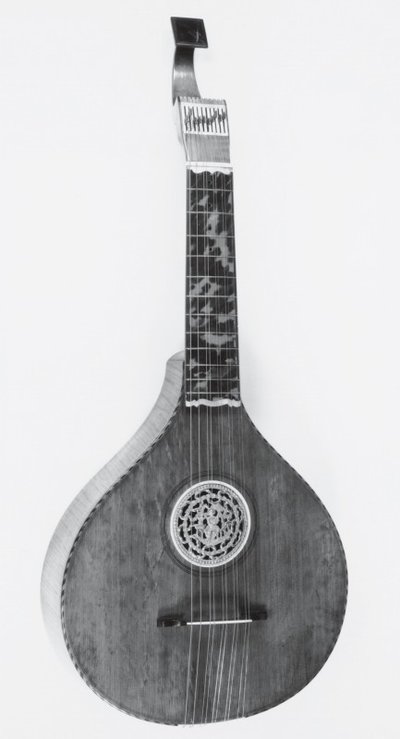 English guitar