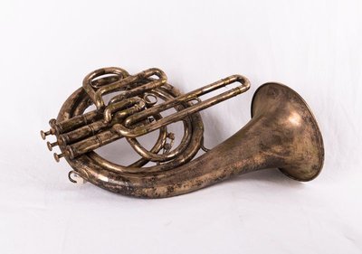 Ballad horn.