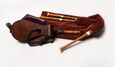 Northumbrian pipe
